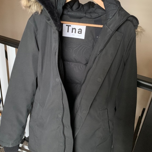 Aritzia TNA Haven Parka - Picture 2 of 6
